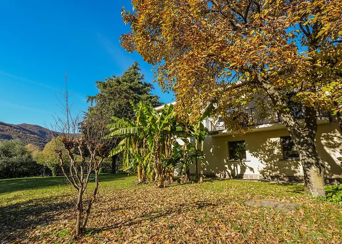 Holiday home La Magnolia Calolziocorte